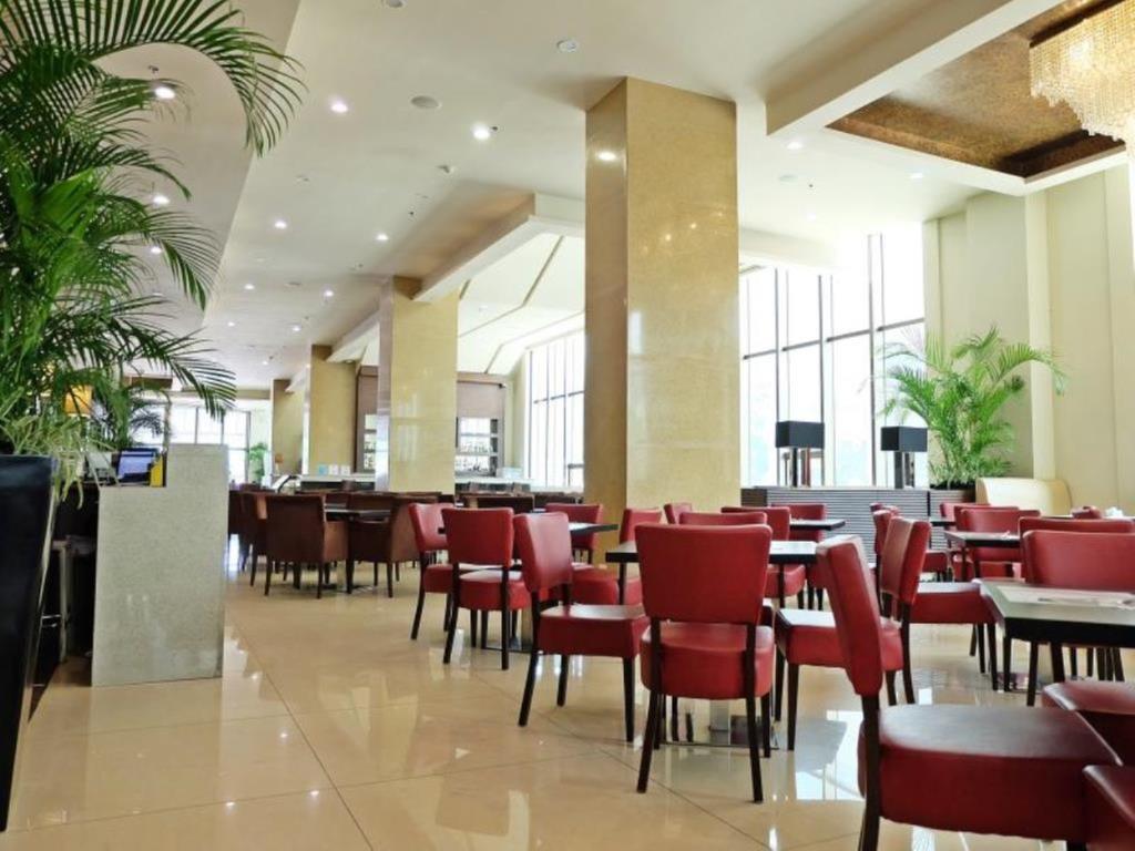 Mandarin Plaza Hotel Cebu Dış mekan fotoğraf