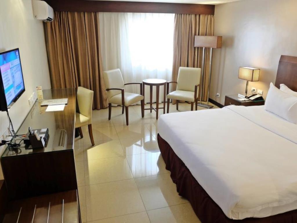Mandarin Plaza Hotel Cebu Dış mekan fotoğraf